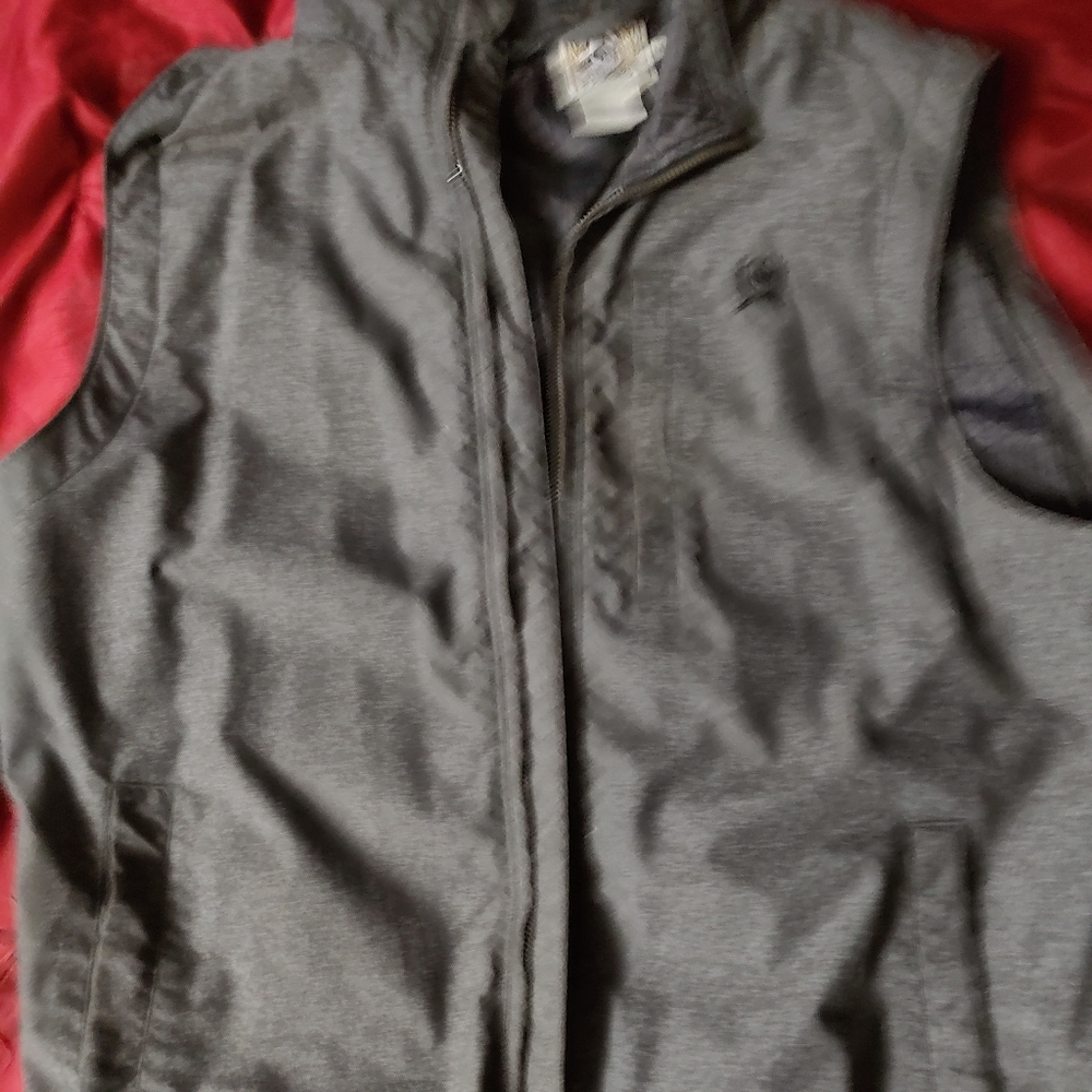 Cinch vest